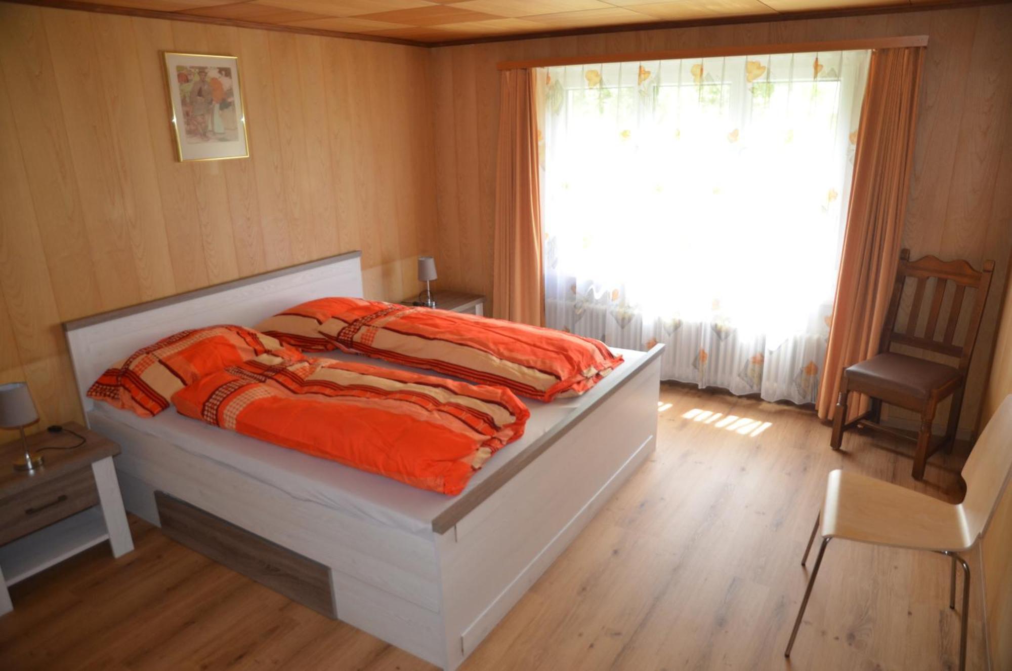 Grosse, Schoene Wohnung Im Gruenen Бриг Екстер'єр фото